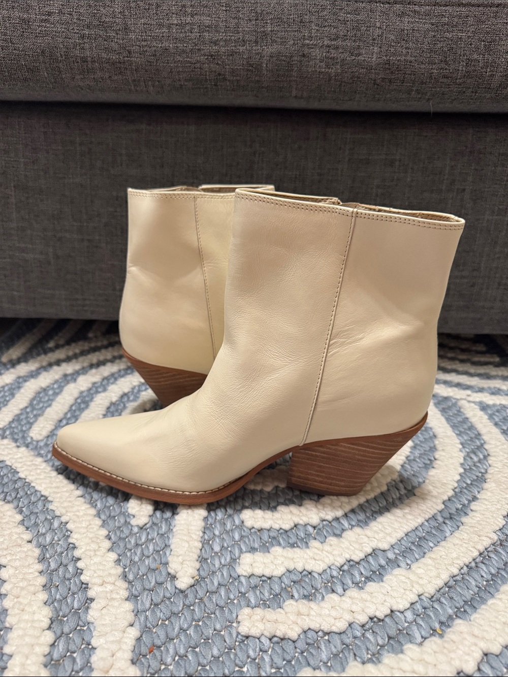 Sam Edelman Jane Cream Leather Western Ankle Boots Pointed Toe Size 9 - Picture 2 of 7